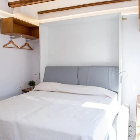Reloj Apartment