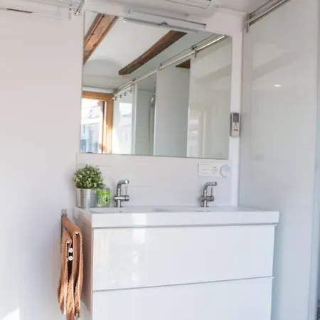 Reloj Apartment *