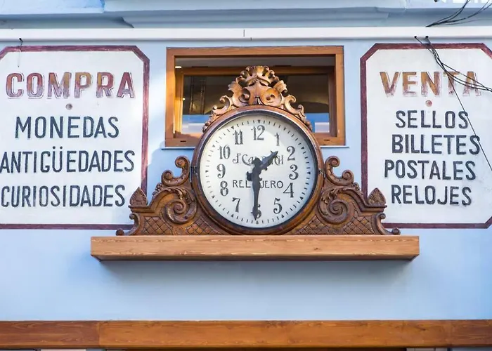 Reloj Апартаменты *